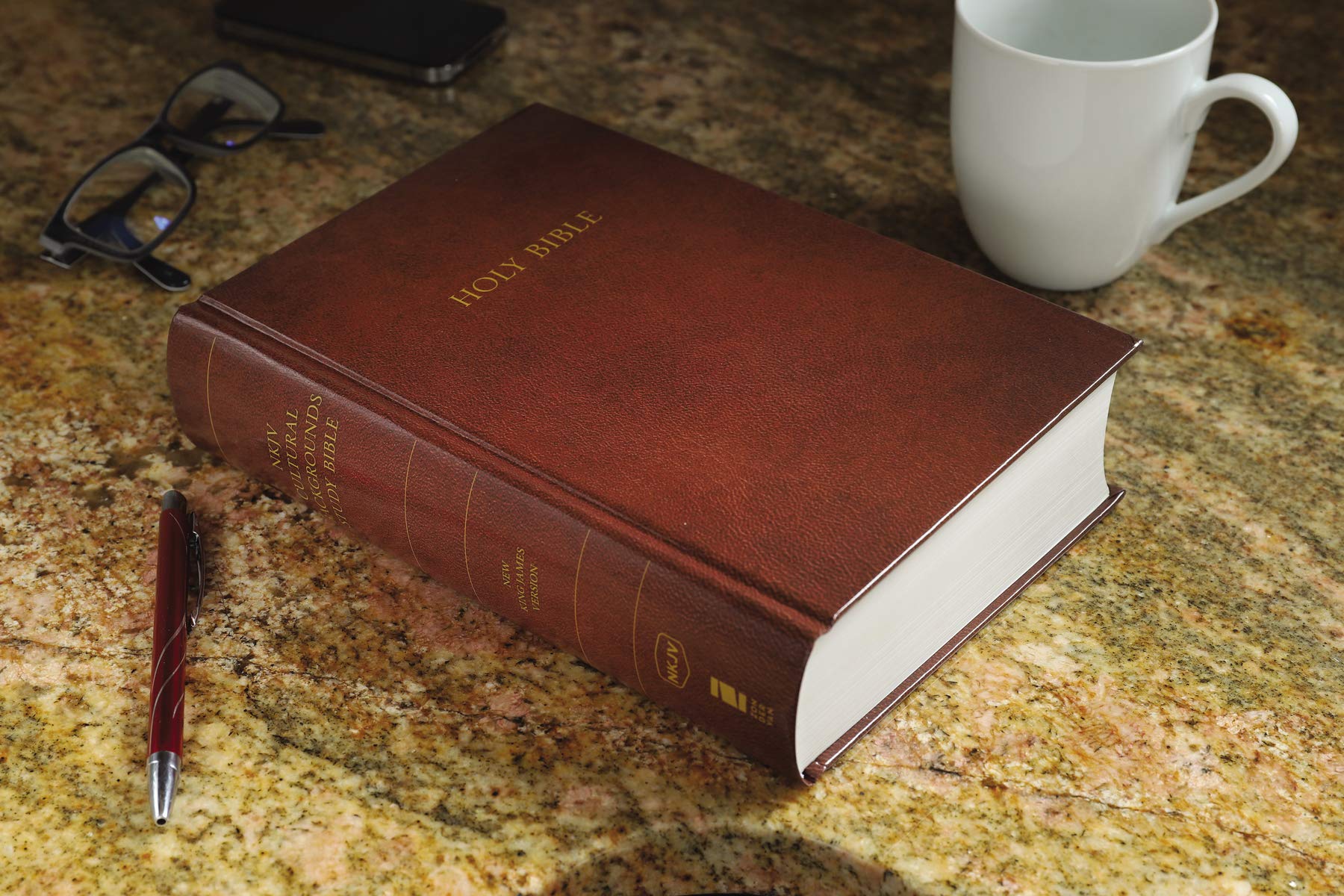 NKJV, Cultural Backgrounds Study Bible, Hardcover, Red Letter: Bringing to Life the Ancient World of Scripture